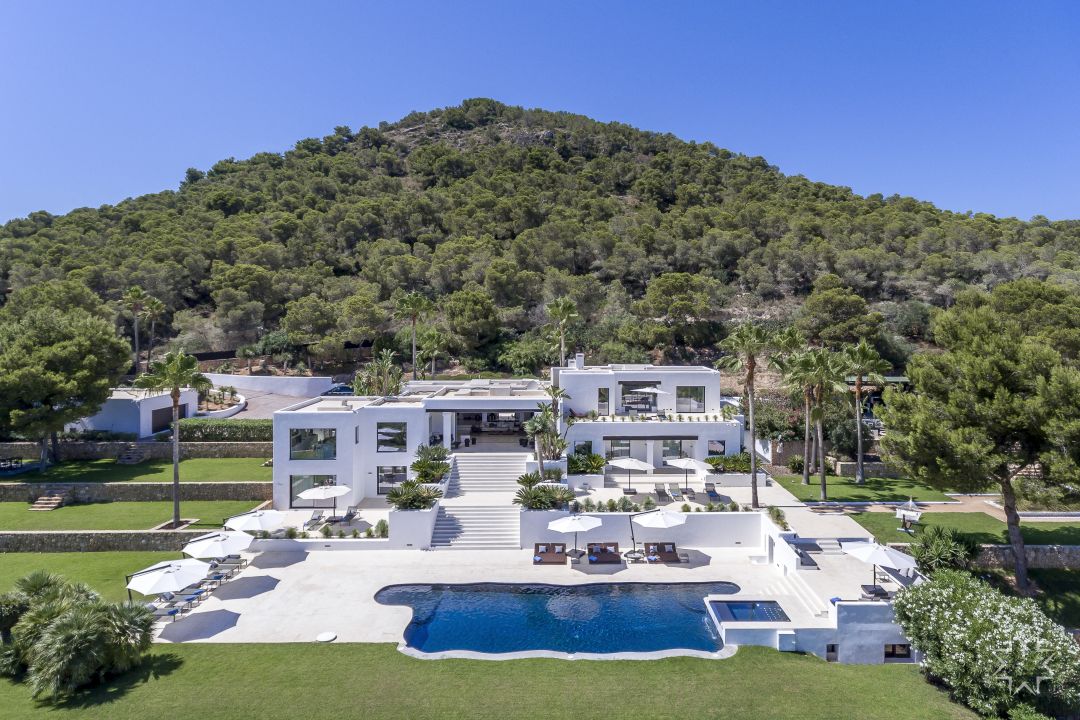 Vila Cap Martinet