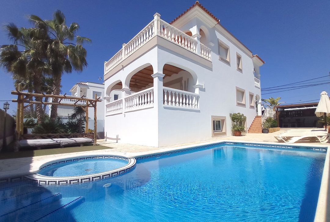 Villa Palau