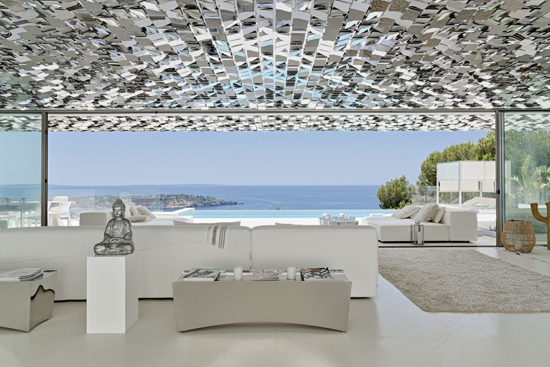 Villa Stunning View