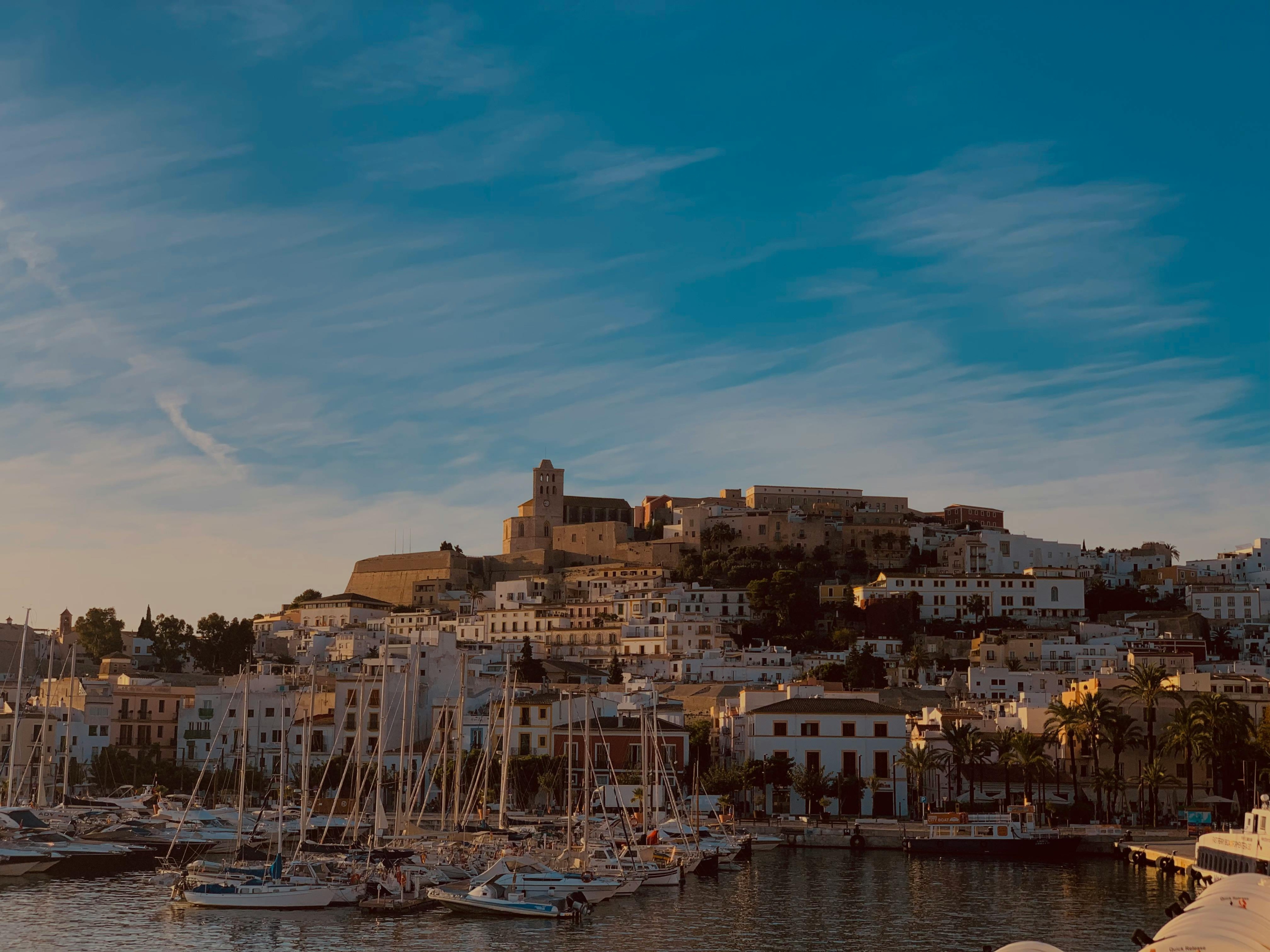 comprar terreno en Ibiza