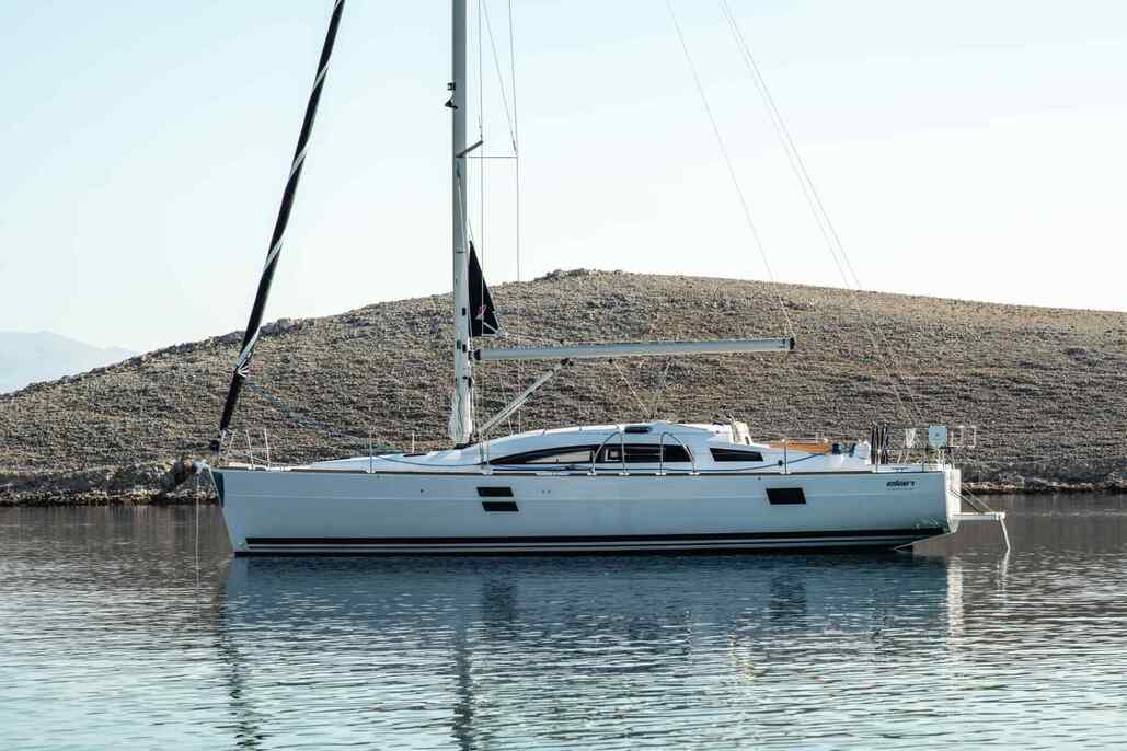 Velero Elan 40