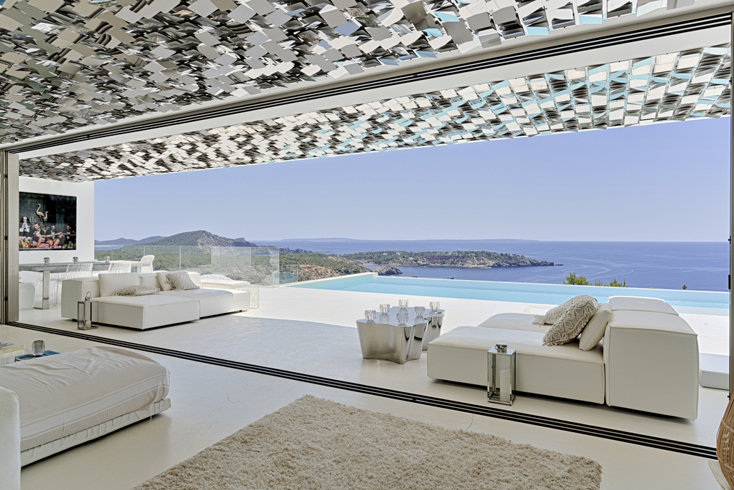 Villa Stunning View