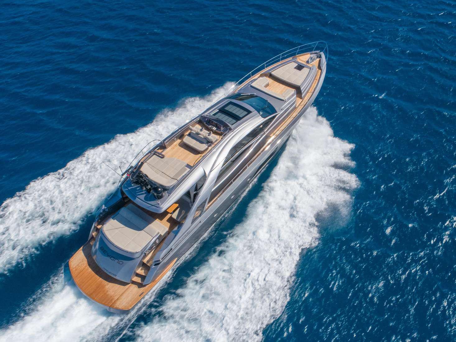 Pershing 8x – barcos de famosos Pershing 8x - barcos de famosos