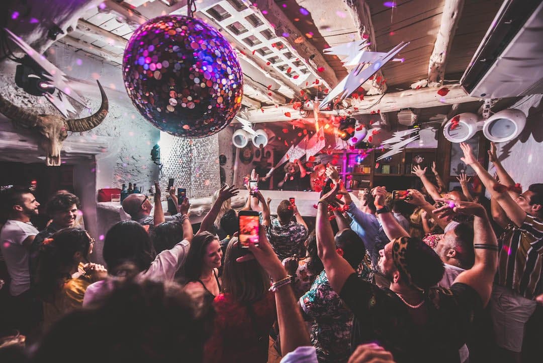 pikes ibiza fiesta en Ibiza