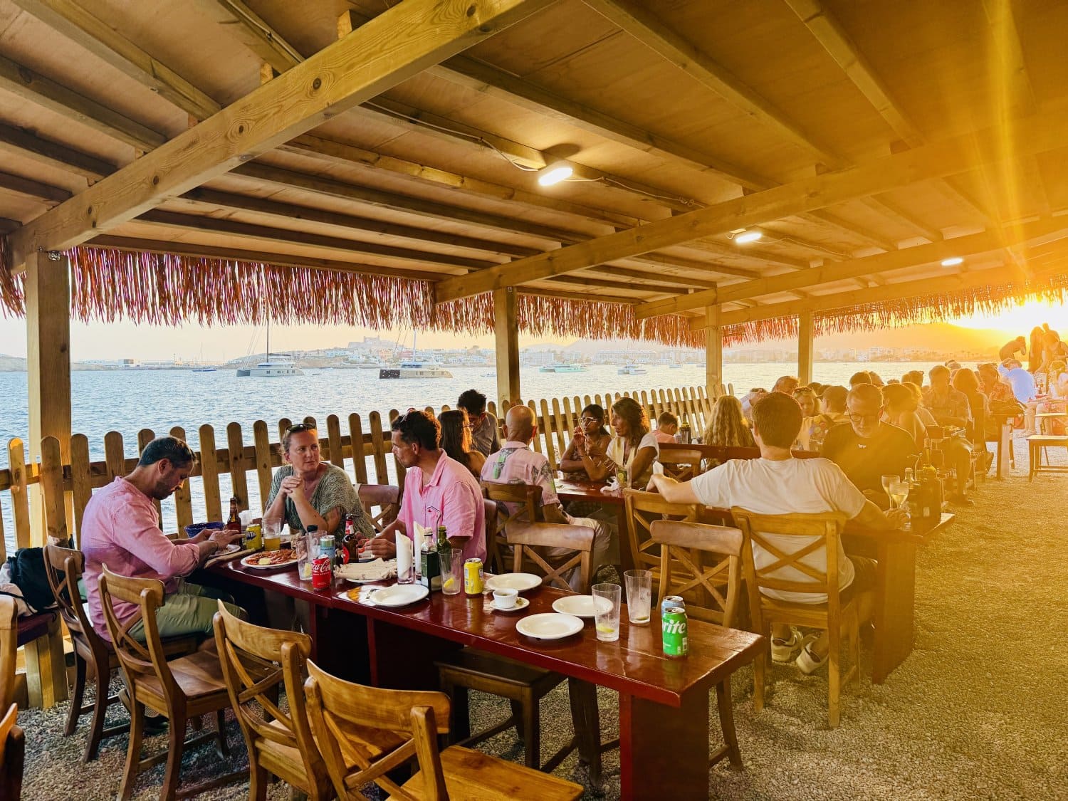 chiringuito donde comer en Ibiza